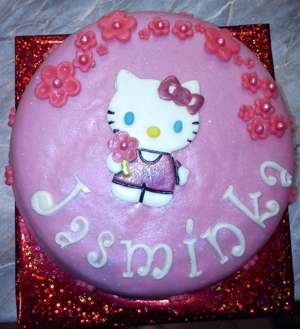Hello Kitty 1